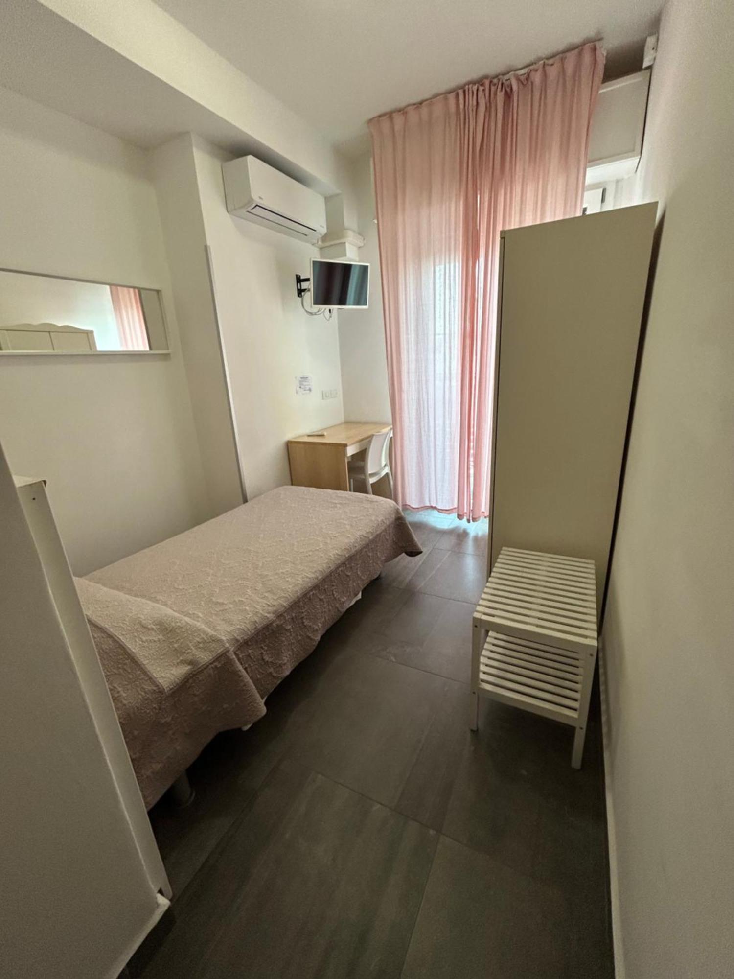 Hotel Marchina Бреша Екстериор снимка