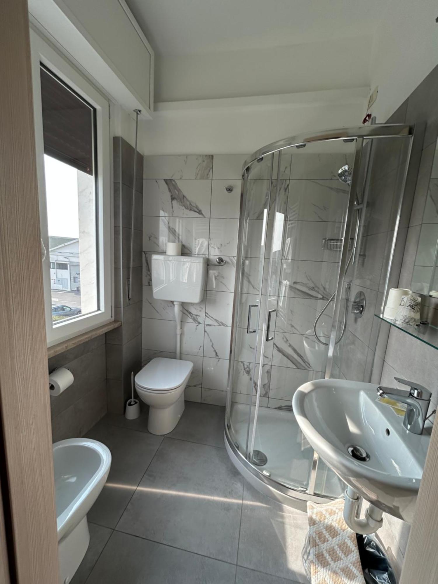 Hotel Marchina Бреша Екстериор снимка